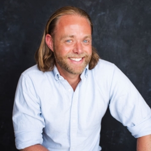 Dr. Eric J Roman